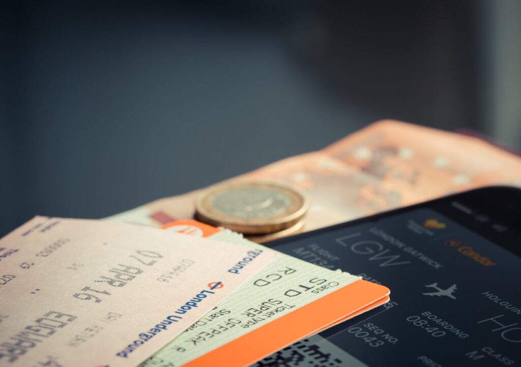 Geld Reise Flugtickets Günstig in den Urlaub So geht es